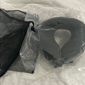 Gray Travel Neck Pillow with Mesh Bag for women and Men